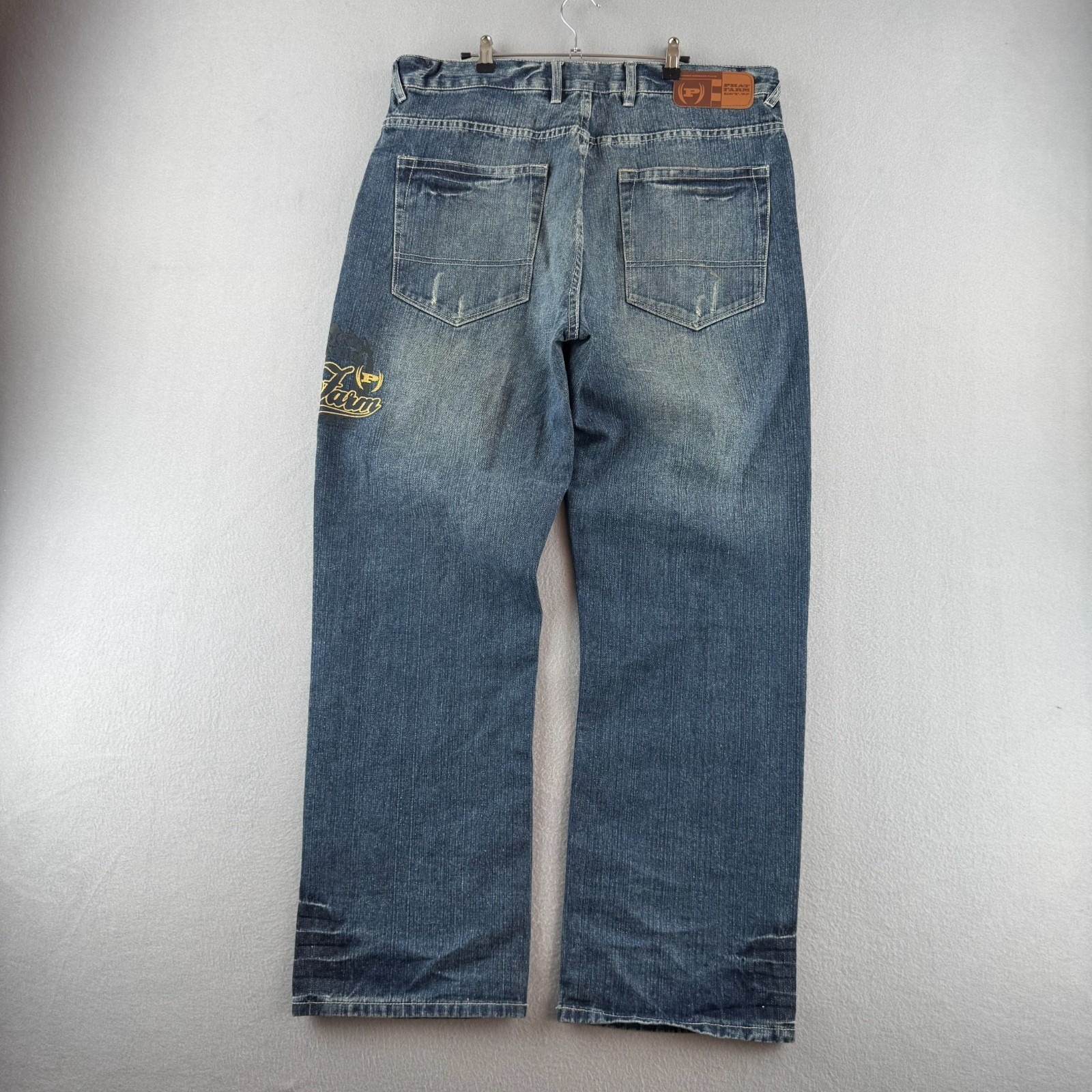 Vintage Phat Farm Jeans Mens Fits 38x32 Baggy Blue Denim Y2k Graphic Print